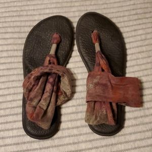 Sanuk flip flops